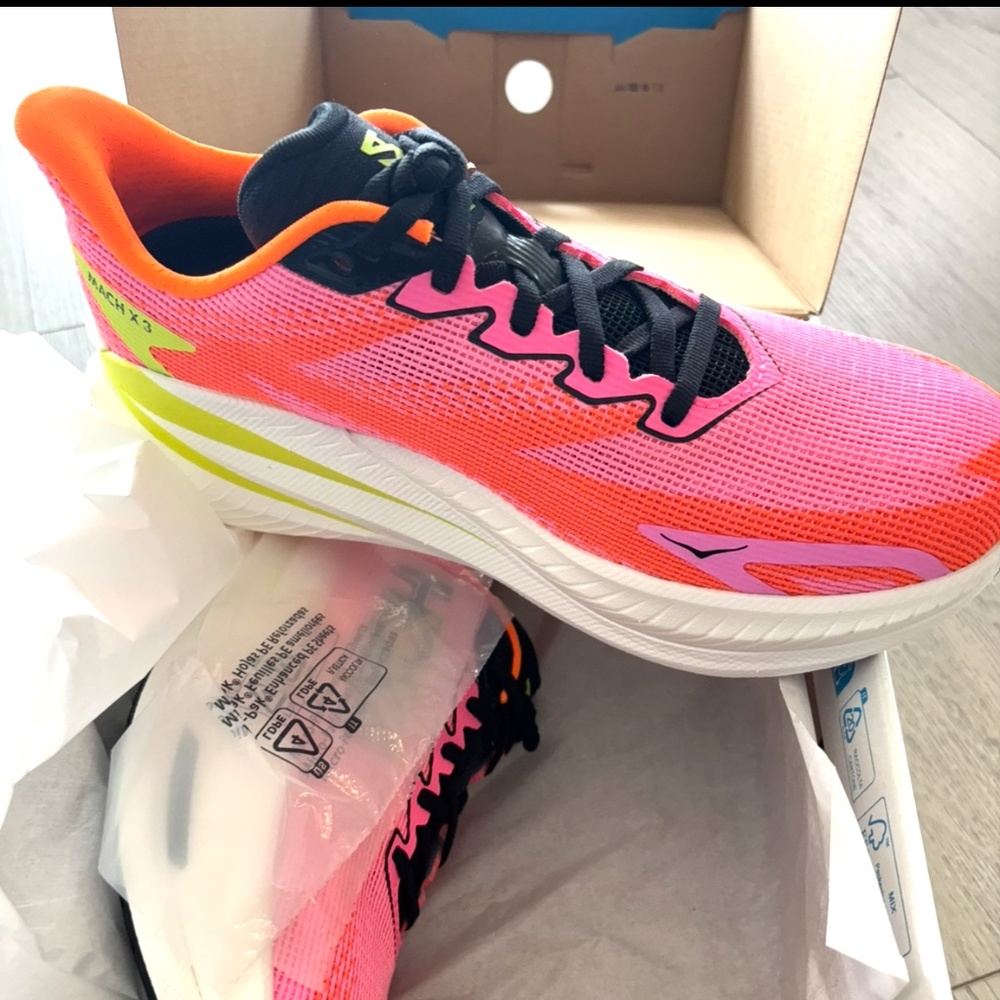 NWT HOKA Mach X 3 neon rose / neon tangerine size 8.5